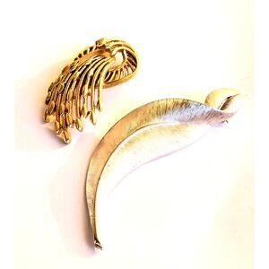 2 Brooches Crown Trifari Silver & Gold Vintage MCM